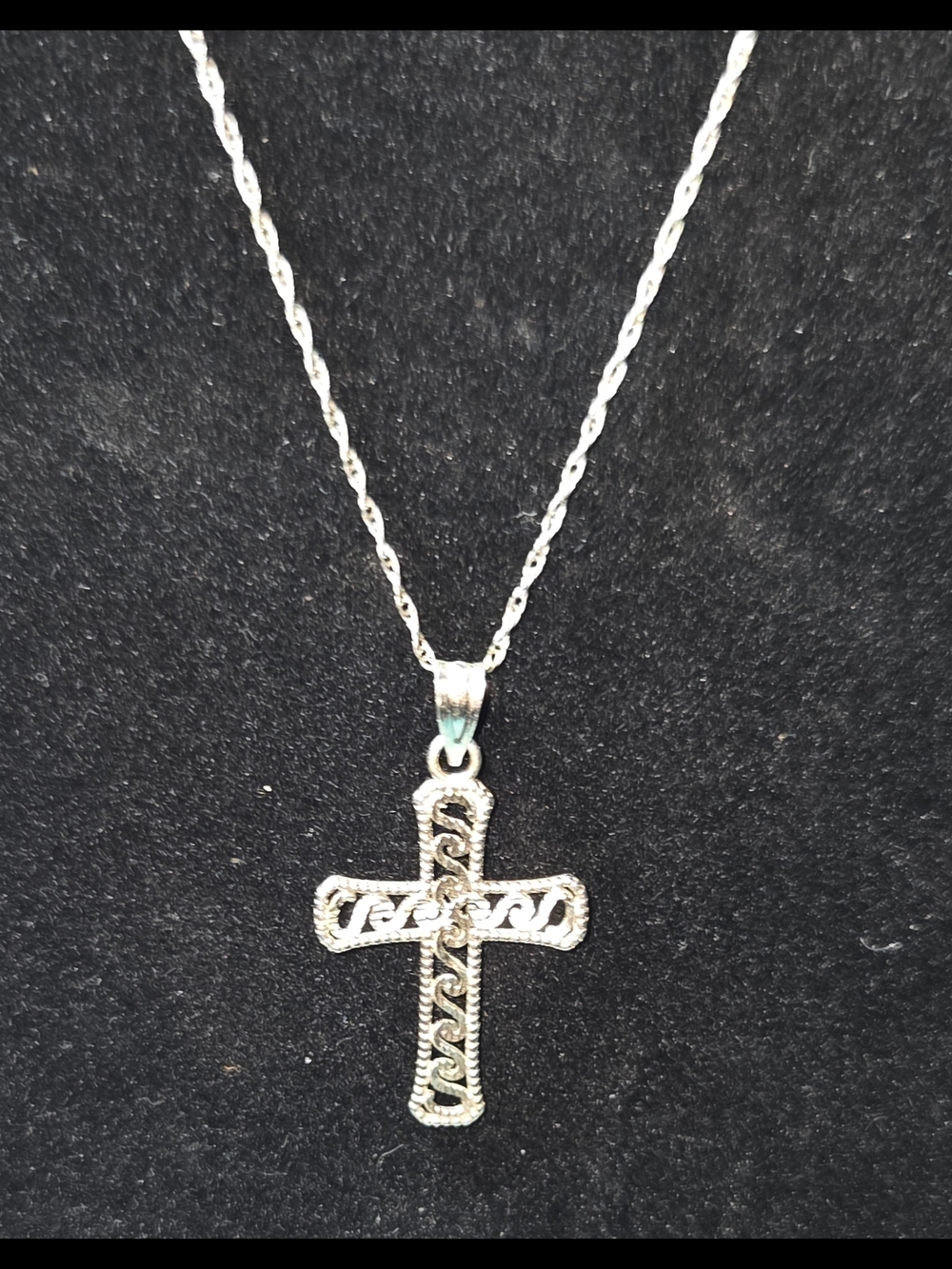14kt White Gold Swirl/ Filigree Cross Necklace - Women Jewelry